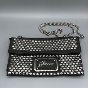 GUESS gray shoulder bag